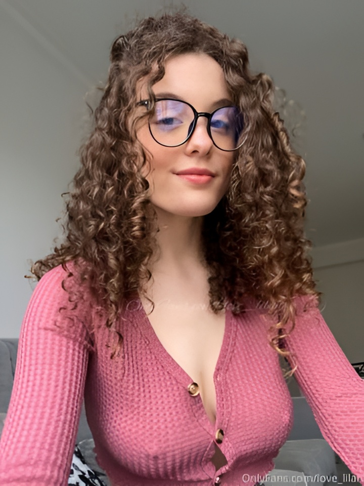 Эвелина привлекальеная девушка из Сухиничи цена от 1500 руб