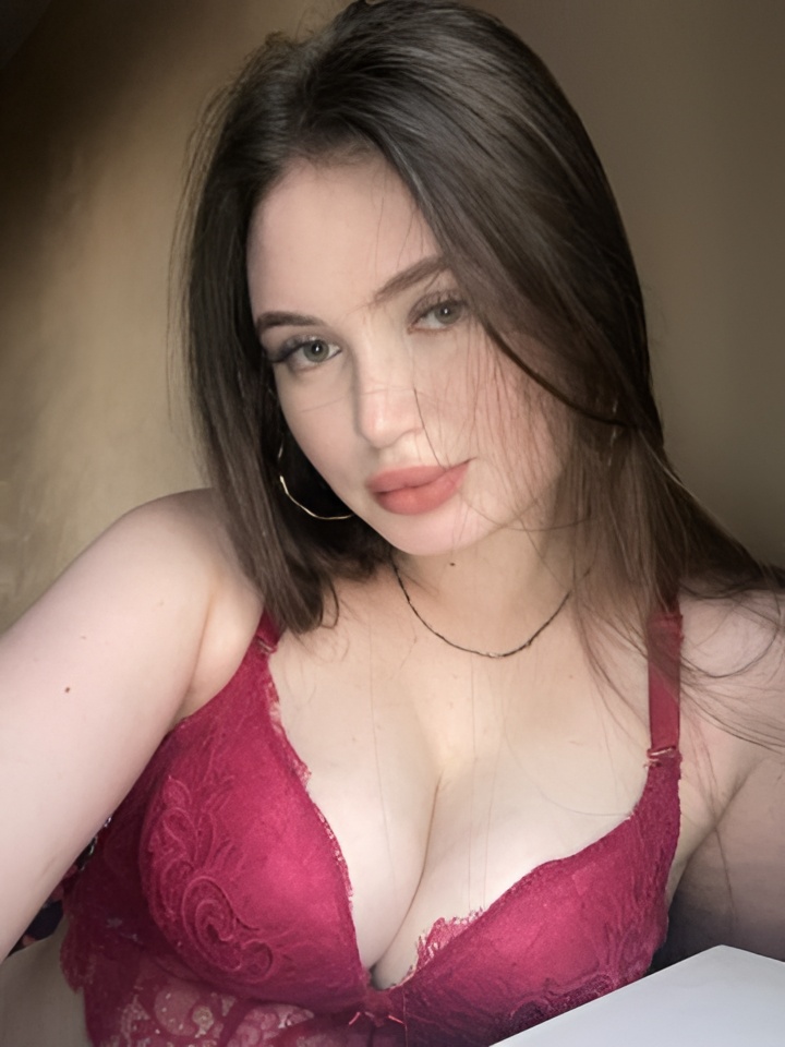 Майя привлекальеная девушка из Сухиничи цена от 5000 руб