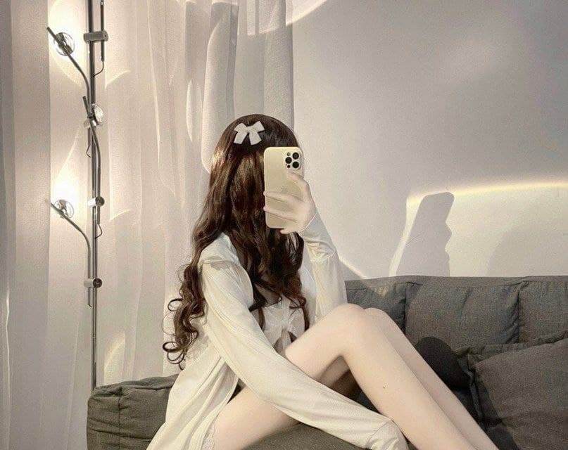 Лада привлекальеная девушка из Сухиничи цена от 3000 руб