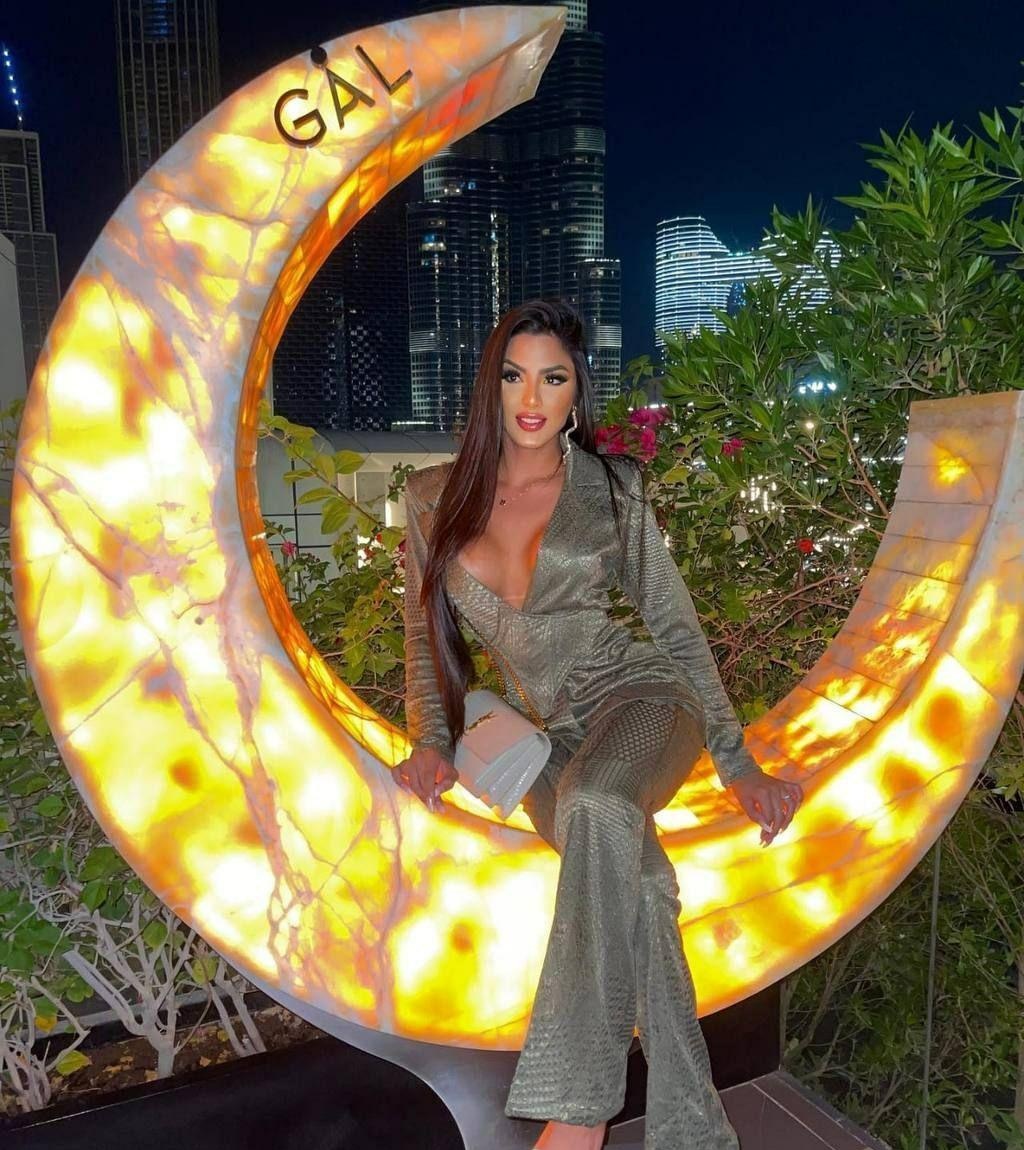 Анюта привлекальеная девушка из Сухиничи цена от 6000 руб