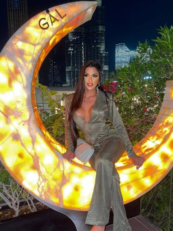 Анюта привлекательная девушка из Сухиничи цена от 6000 руб